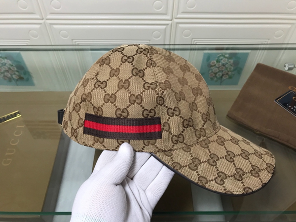 ブランド帽子背面デザイン